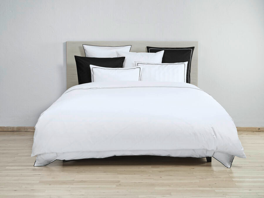 Christian Fischbacher Satin Premium